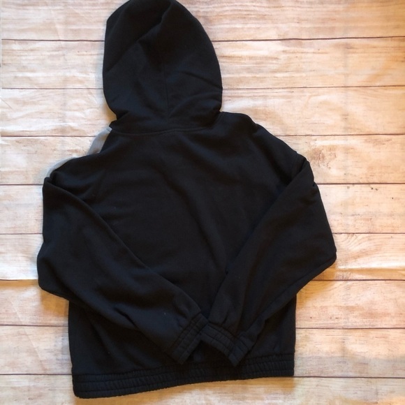 VS Pink Outfit - Picture 5 of 10